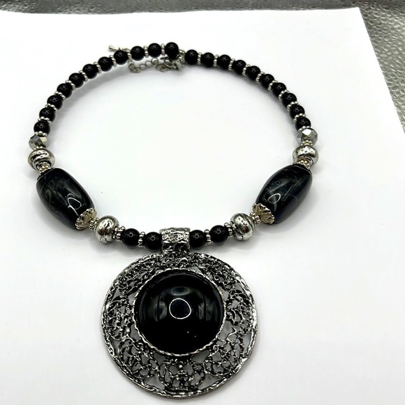 MIXIT Statement Necklace Medallion Acrylic Black Beads and Silver Tone Big Bold - Picture 7 of 11
